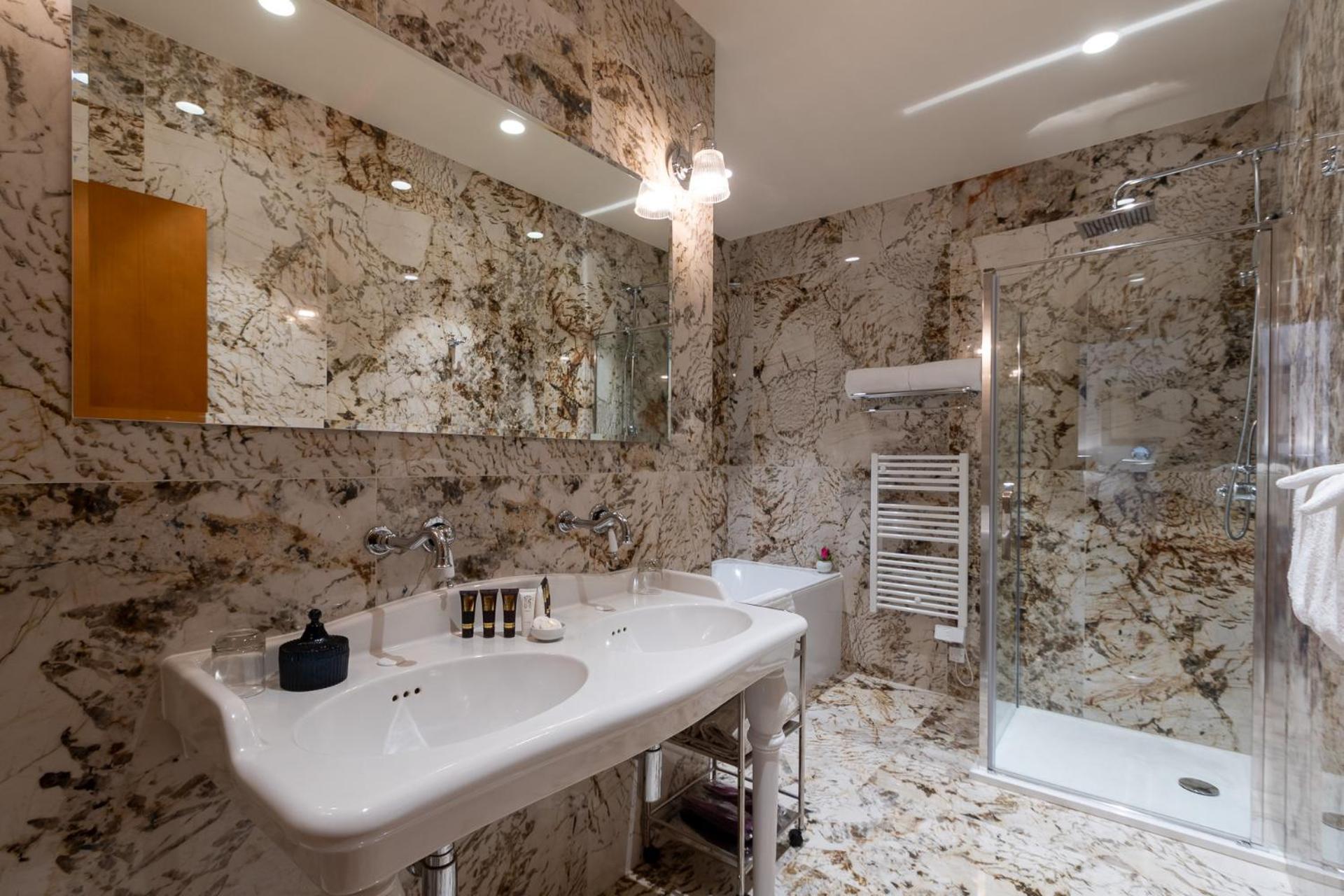 Hotel Demeure Loredana Saint-Florent  Eksteriør billede